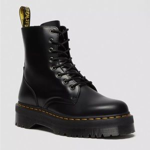 Dr. Martens Jadon Boot